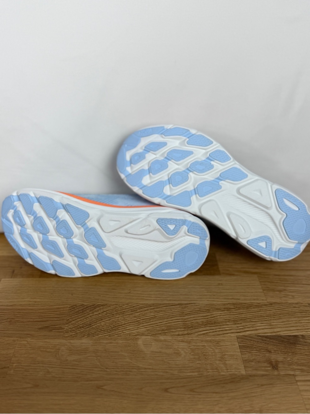 Hoka Women's Sky Blue and Coral Athletic Running Shoes New without box - Picture 5 of 7